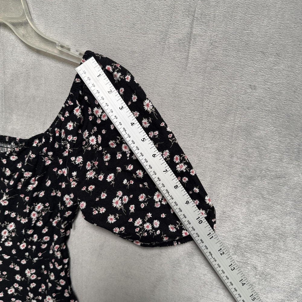 Forever 21 Dress Womens Small Black Floral Smocked Puff Sleeve Mini Fit Flare - Picture 3 of 6